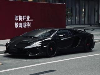 Urus Supercar