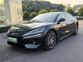 Denza Z9