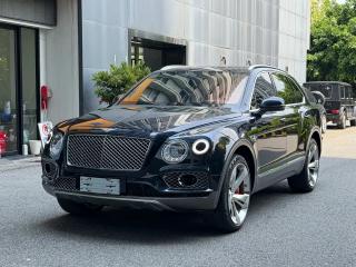 Bentley Uruz