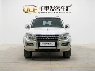 Ouland Pajero