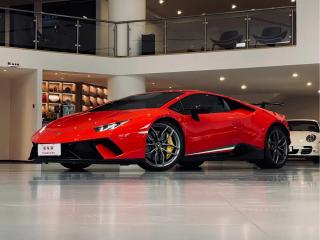 Urus Huracan