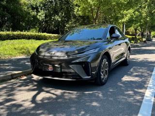 Feifan R