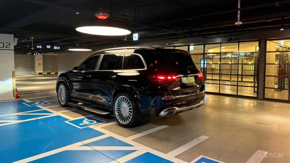 Mercedes-Benz GLS-Class