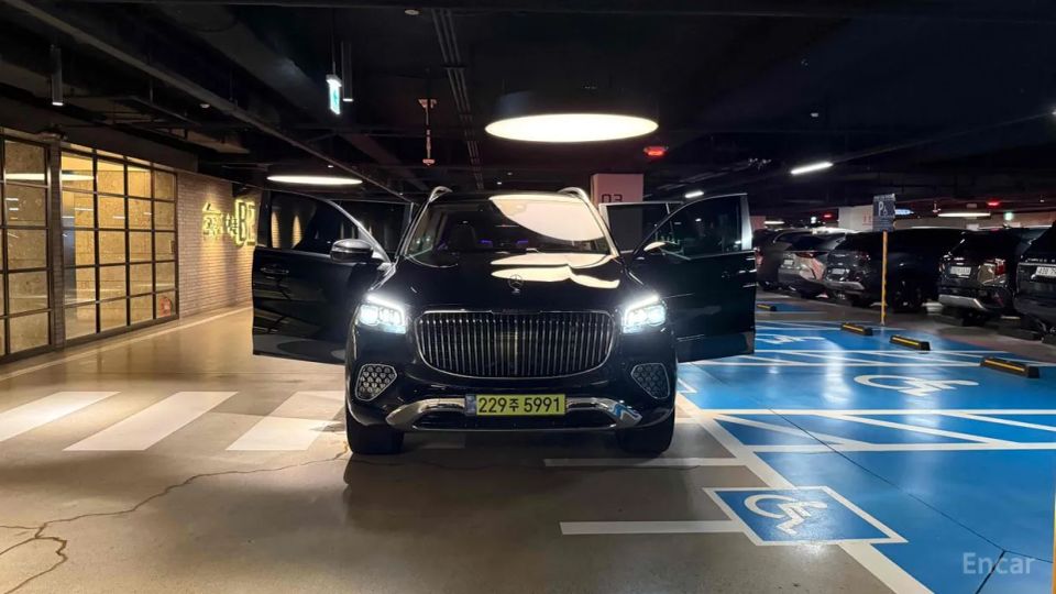 Mercedes-Benz GLS-Class