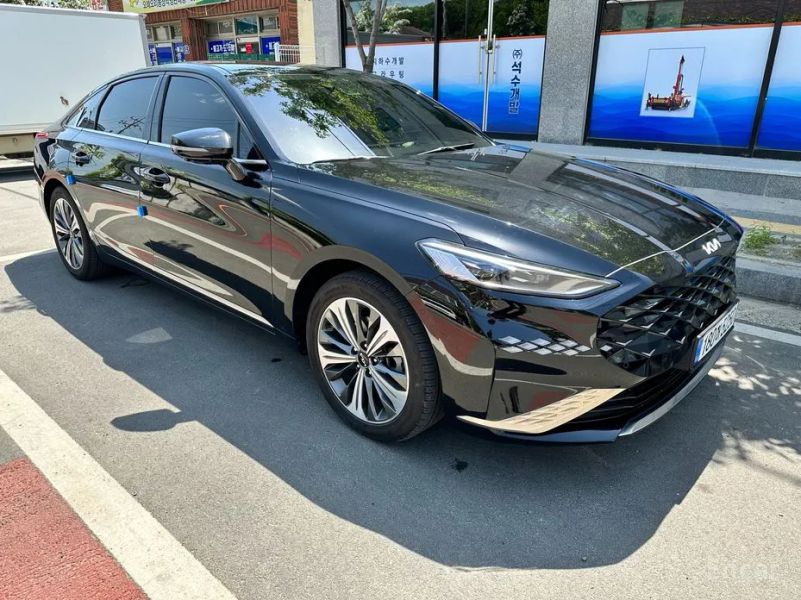 Kia K8
