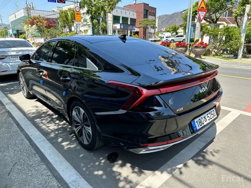 Kia K8