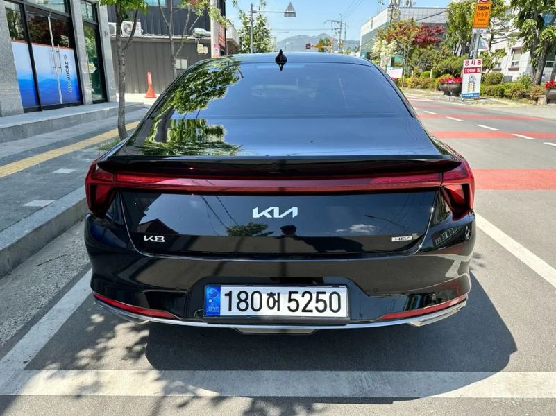 Kia K8