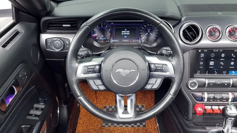 Ford Mustang