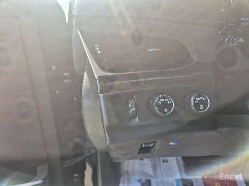 Cadillac Escalade
