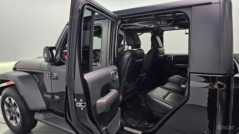 Jeep gladiator