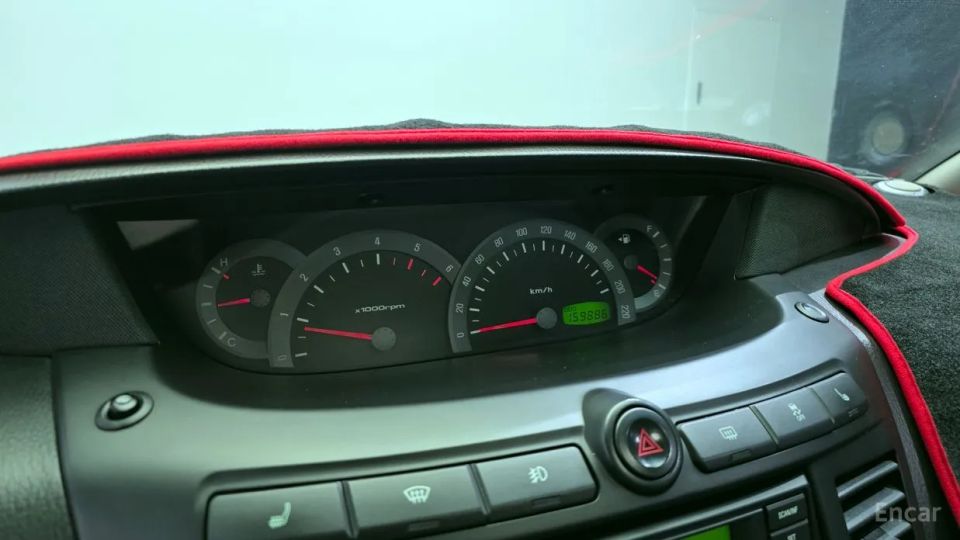 KG_Mobility_Ssangyong Rodius