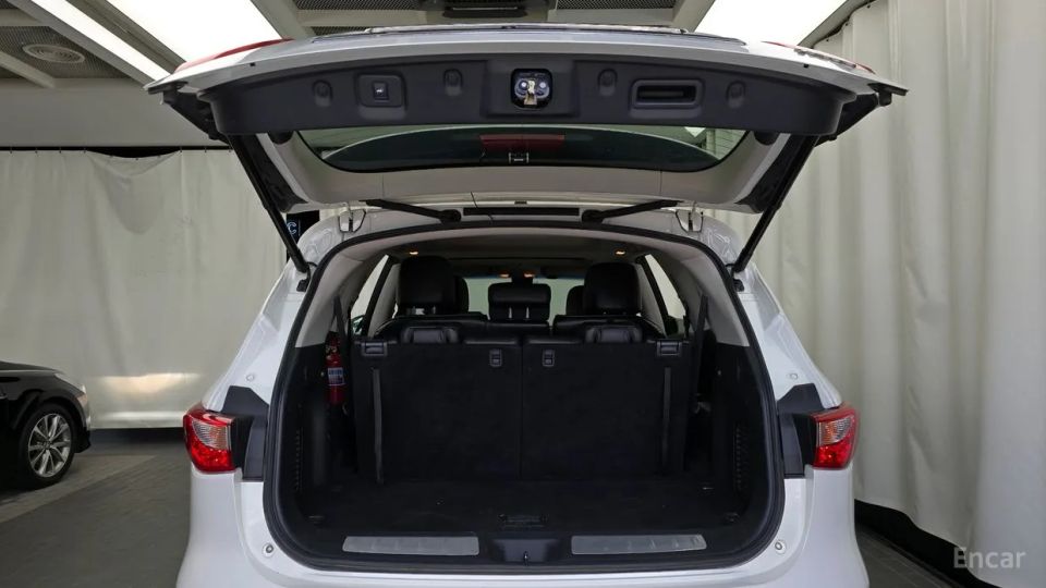 Infiniti JX