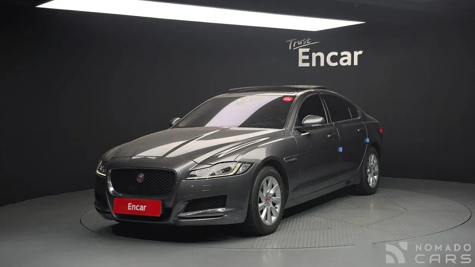 Jaguar xf