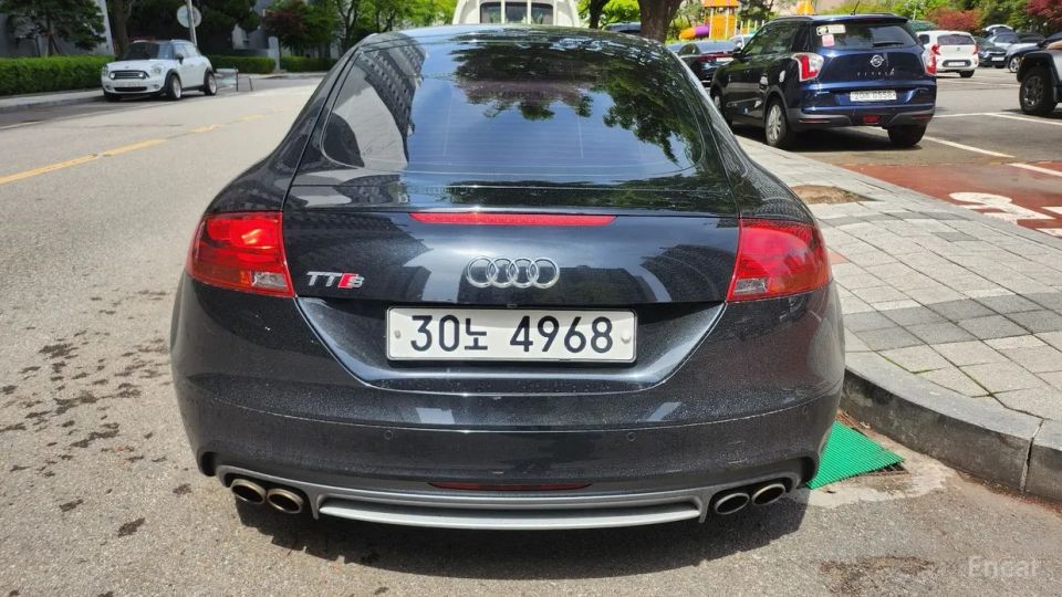 Audi TTS