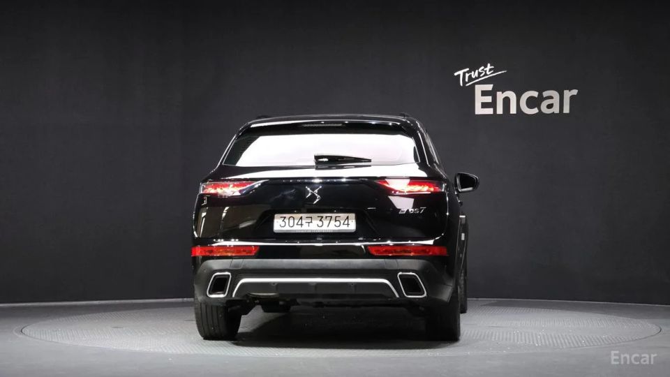 Citroen-DS DS7
