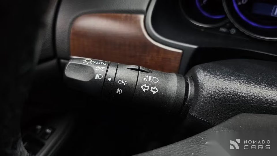 Infiniti M