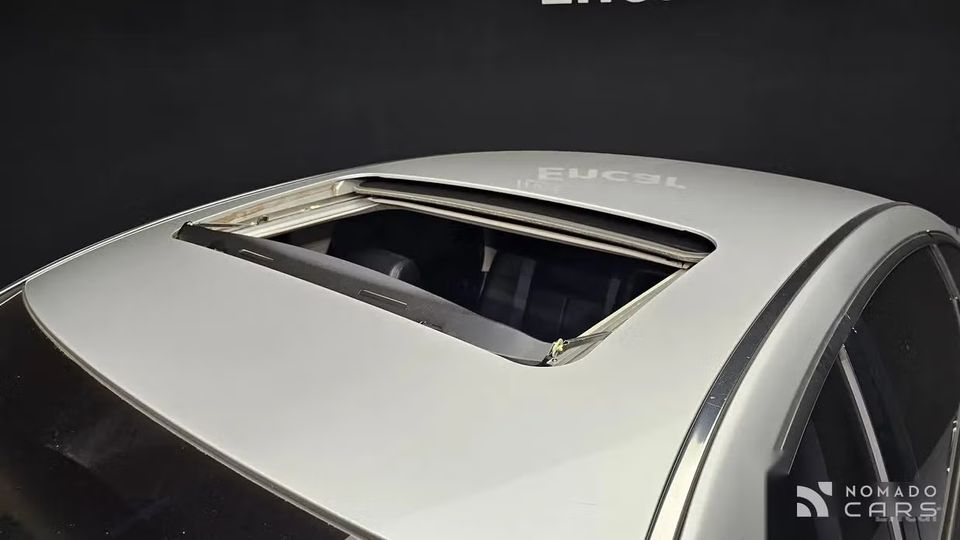 Infiniti M