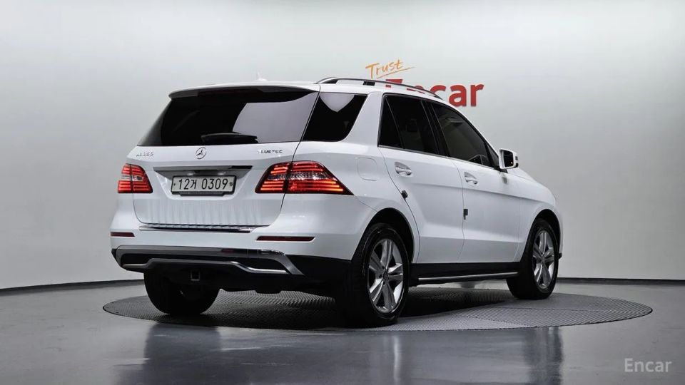 Mercedes-Benz M-class
