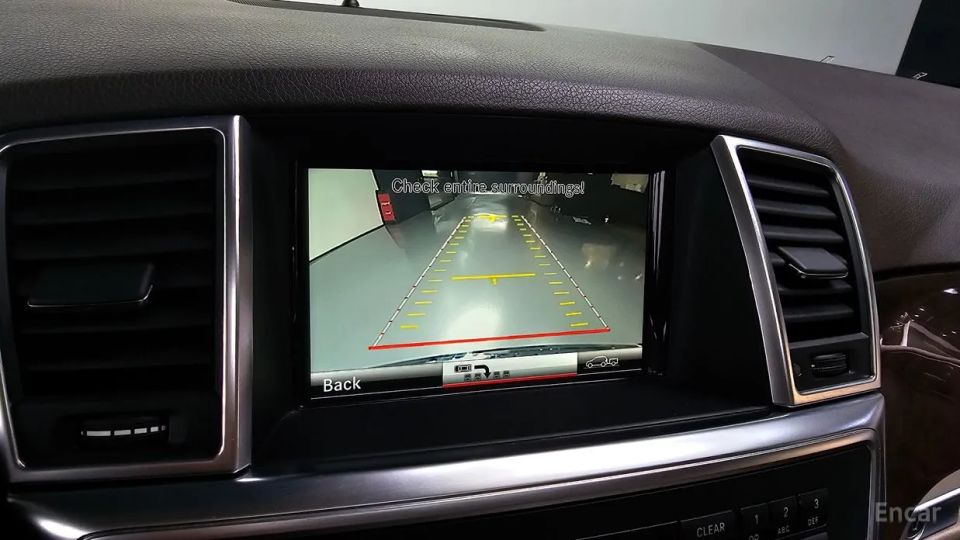 Mercedes-Benz M-class