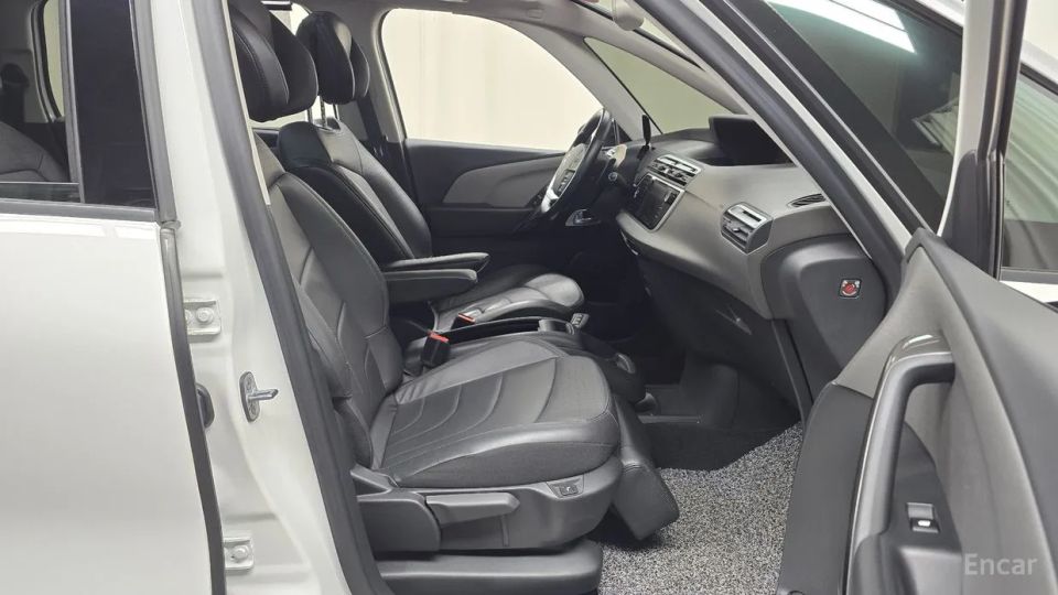 Citroen-DS C4 SpaceTourer