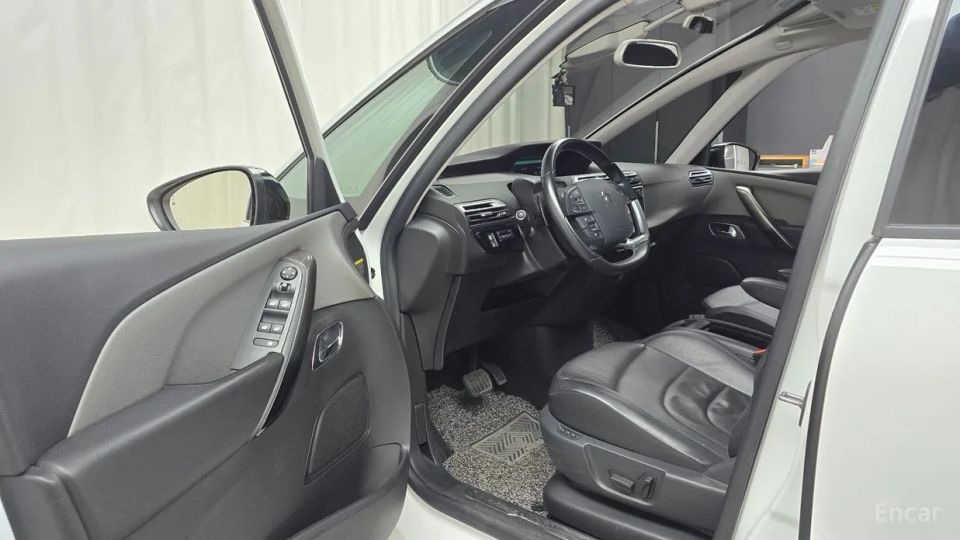 Citroen-DS C4 SpaceTourer
