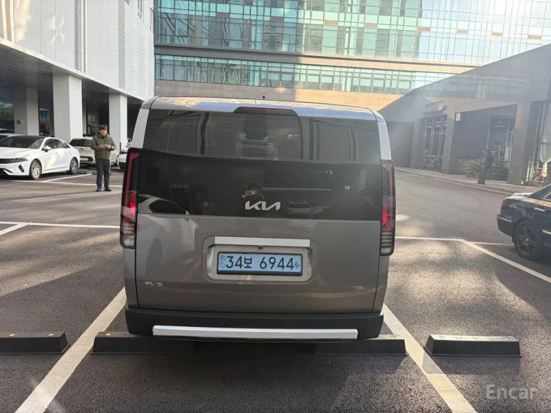 Kia PV5