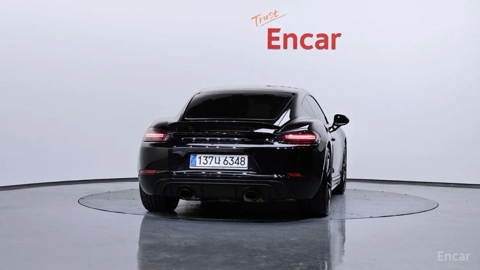 Porsche 718
