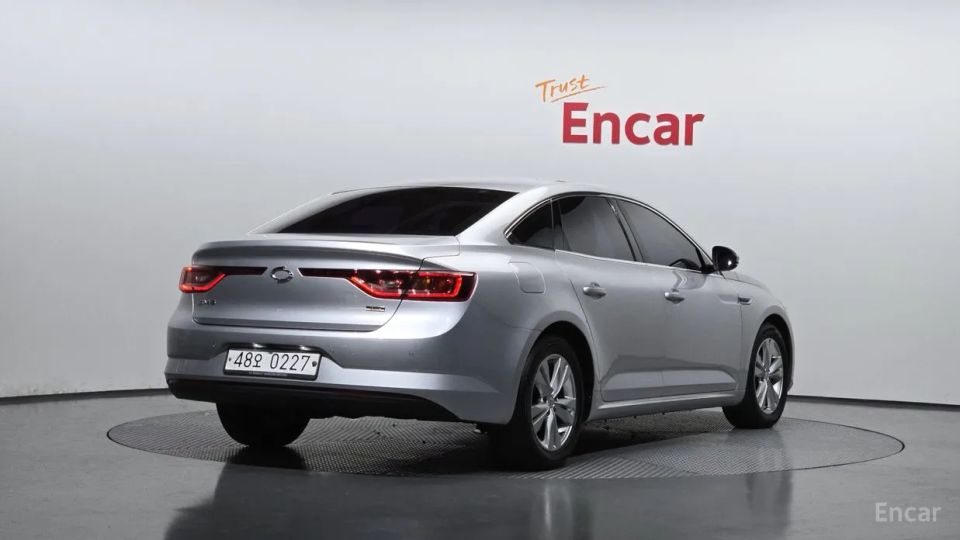 Renault-KoreaSamsung SM6