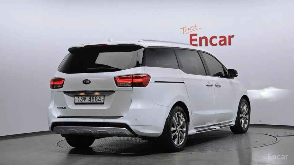 Kia Canival