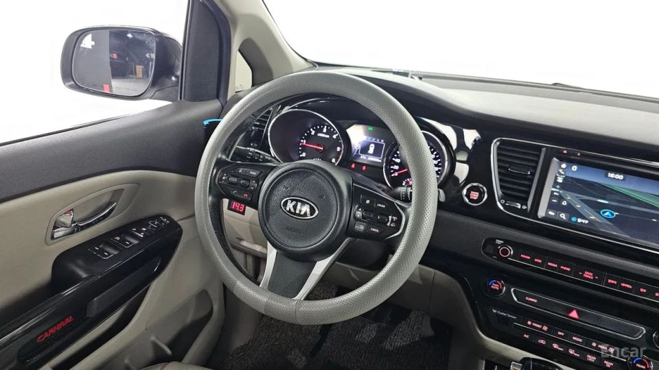 Kia Canival