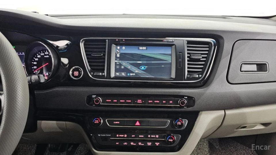 Kia Canival