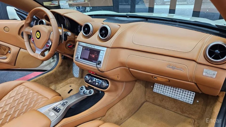 Ferrari California