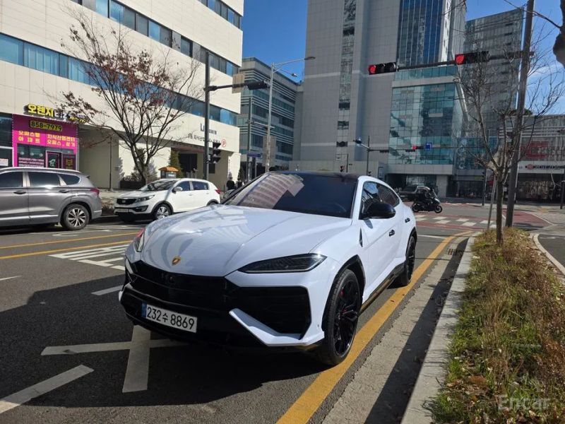 Lamborghini urus
