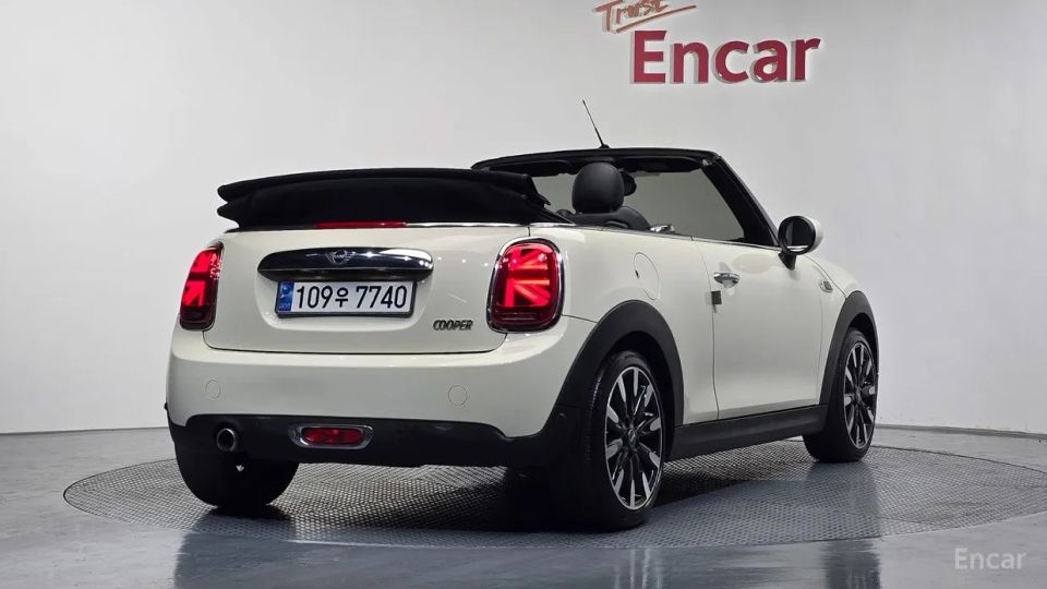 Mini Cooper Convertible