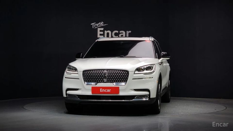 Lincoln Aviator