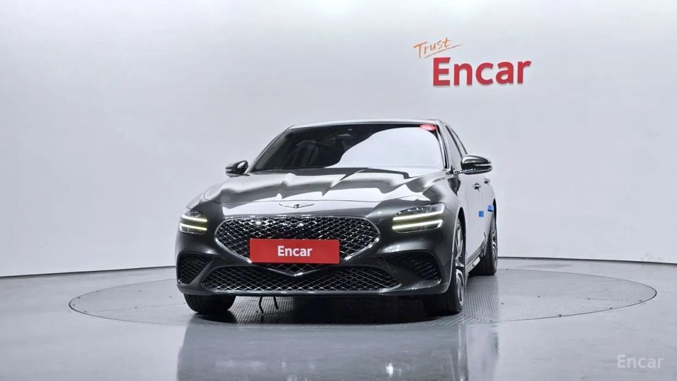 Genesis G70