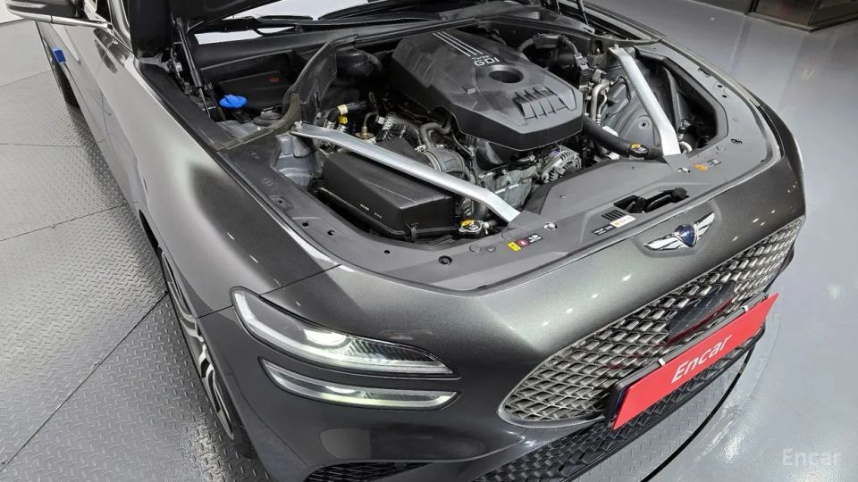 Genesis G70