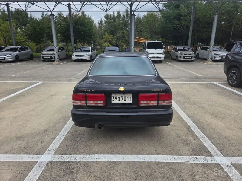 Kia Potentia