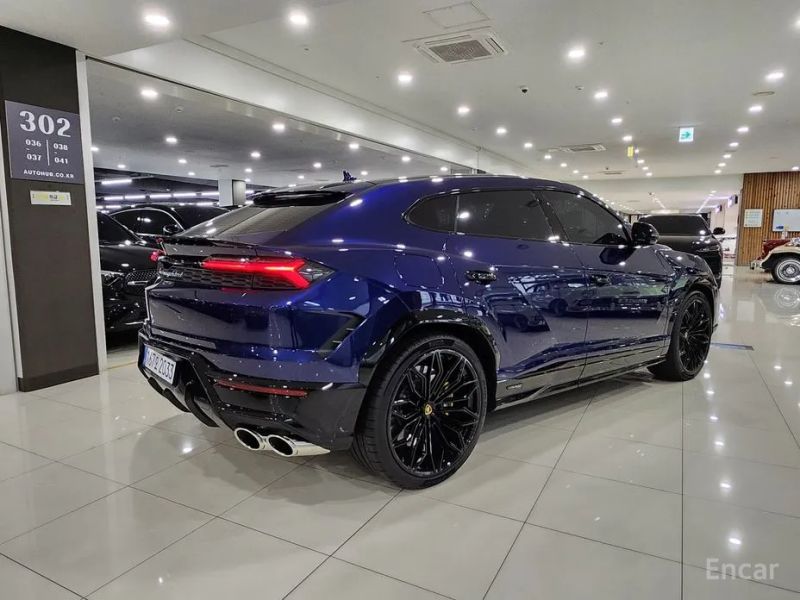 Lamborghini urus