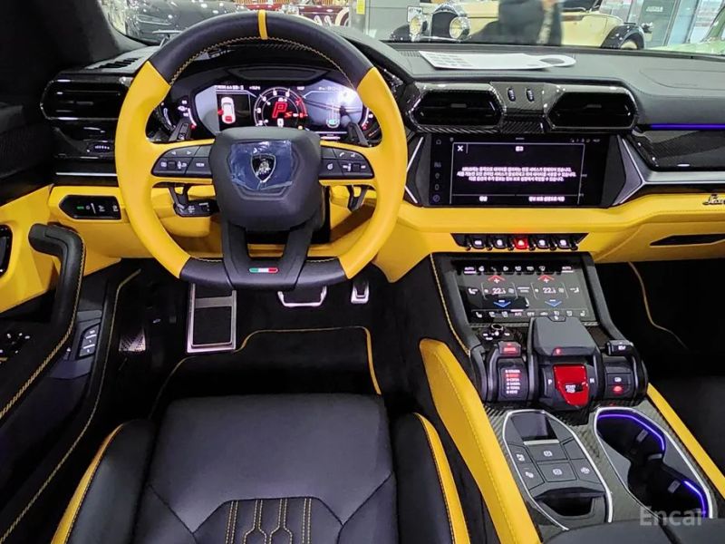 Lamborghini urus