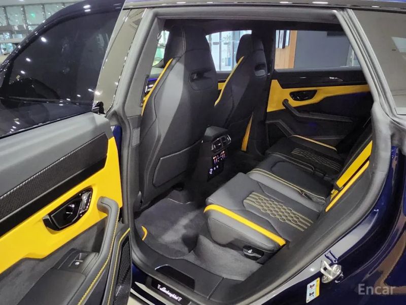 Lamborghini urus