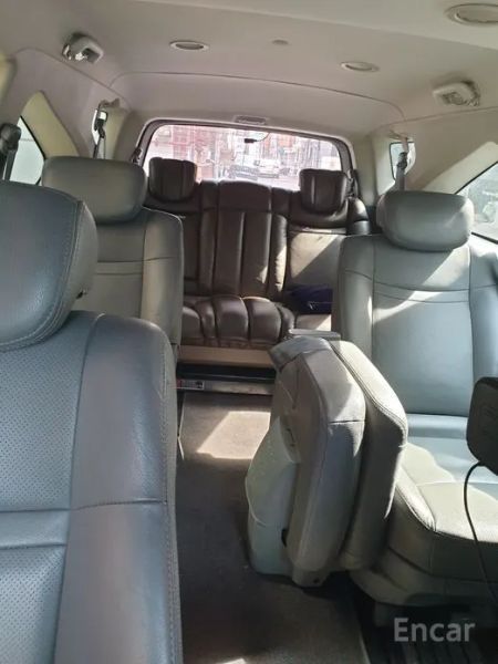 KG_Mobility_Ssangyong Rodius