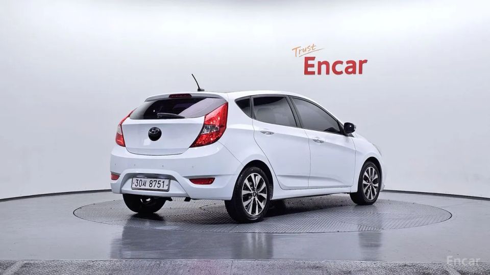 Hyundai Accent