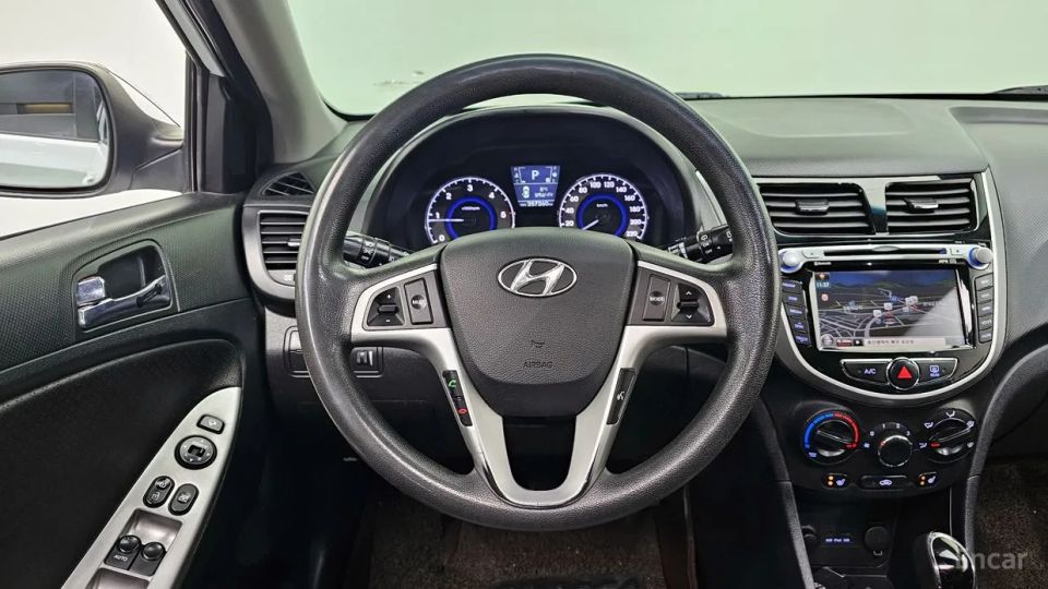 Hyundai Accent