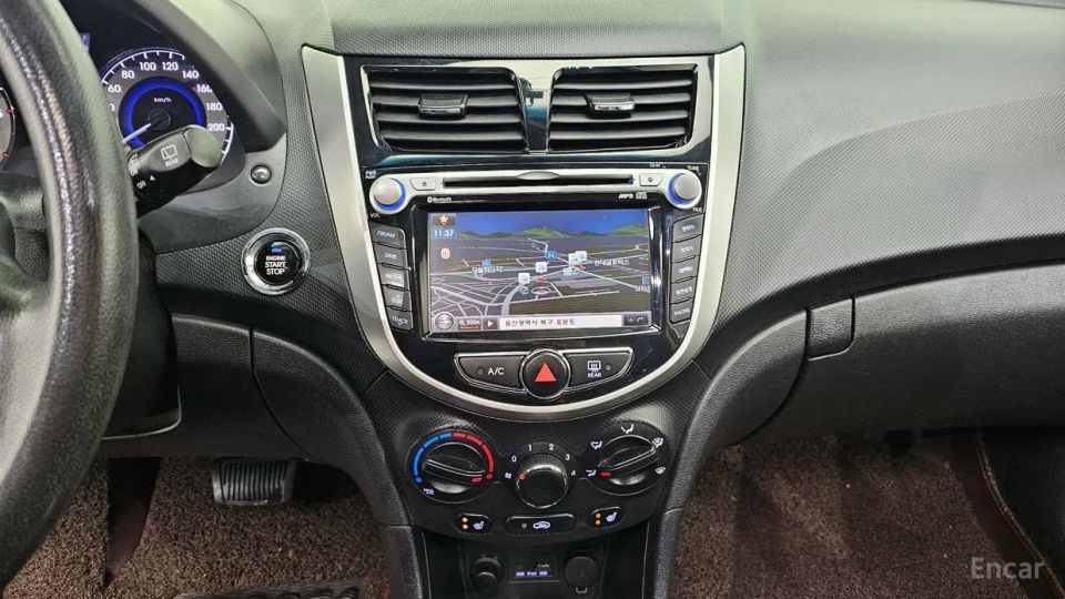 Hyundai Accent