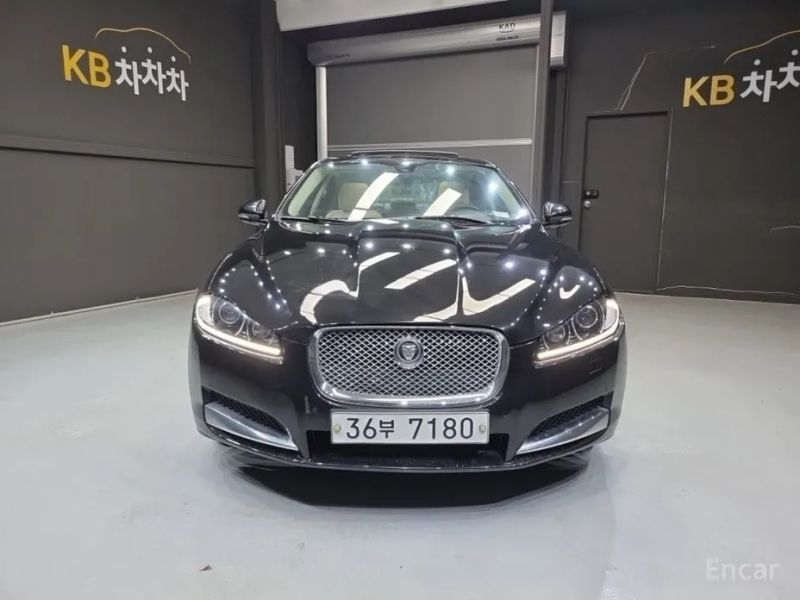 Jaguar xf