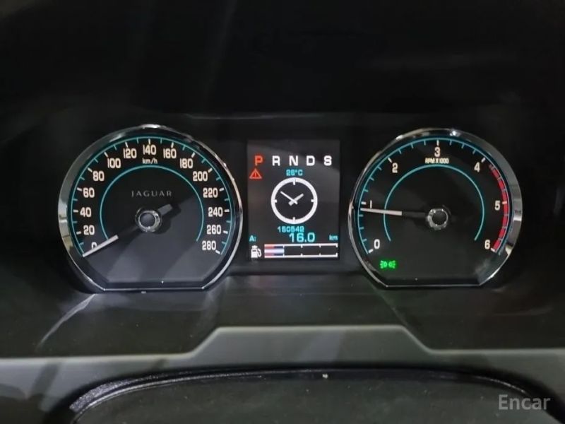 Jaguar xf