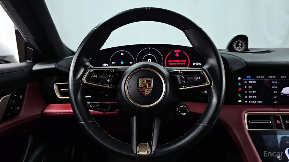 Porsche Taycan