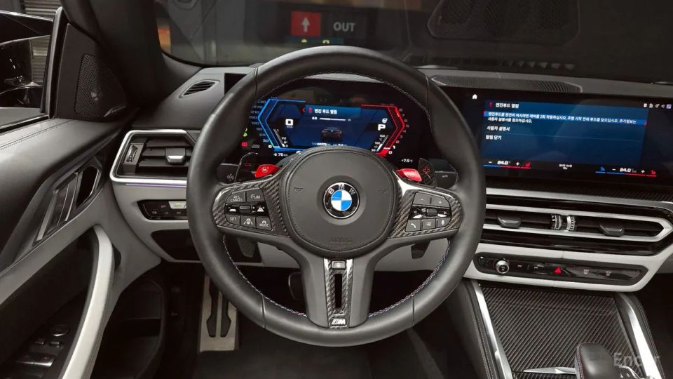 BMW M4