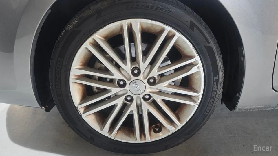 Kia Carens